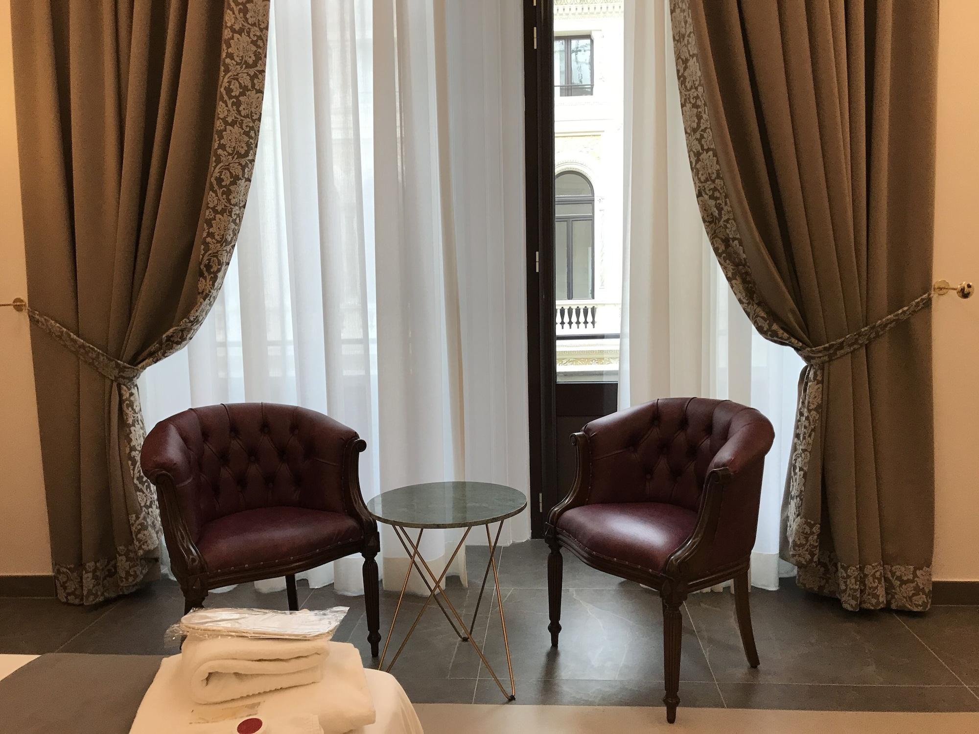 Hotel Art Resort Galleria Umberto Napoli Esterno foto