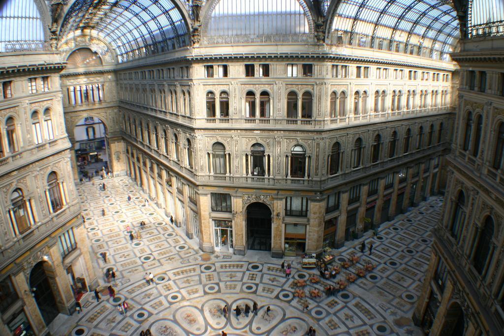 Hotel Art Resort Galleria Umberto Napoli Esterno foto