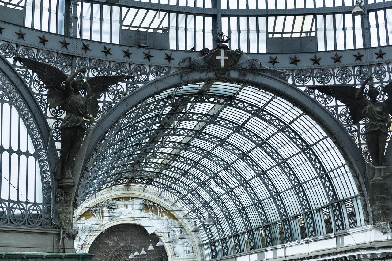 Hotel Art Resort Galleria Umberto Napoli Esterno foto